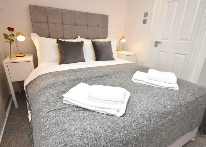 Apt 3, Opera House Ensuite 4Th Floor By Indigo Flats